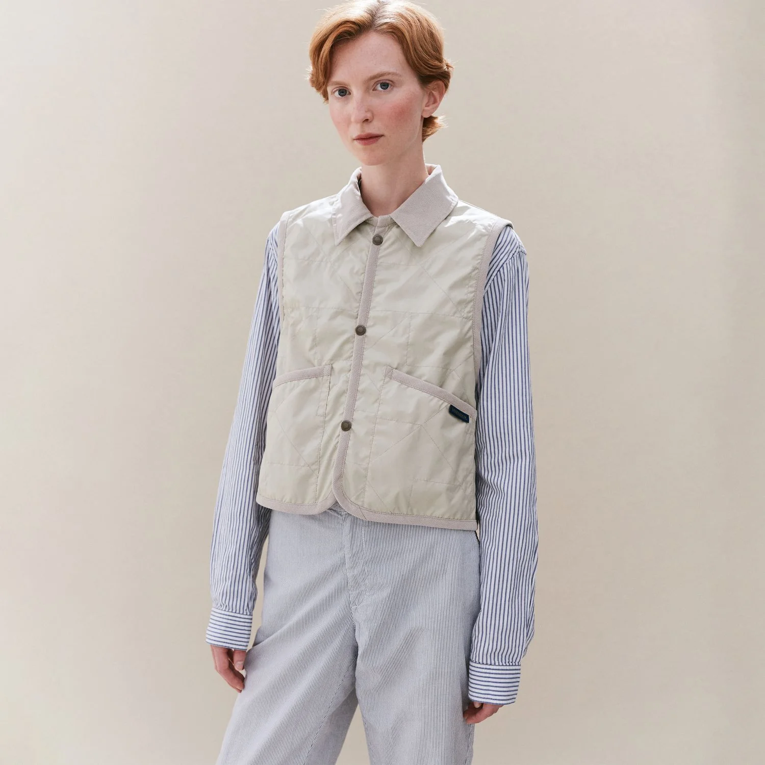 Unwadded Cropped Raydon Gilet - Image 4